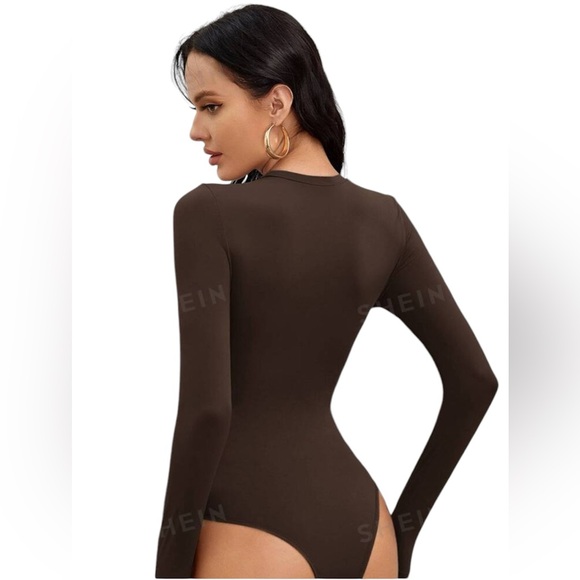 🤎 NWOT! Dark Brown Stretchy Bodysuit - Picture 3 of 6